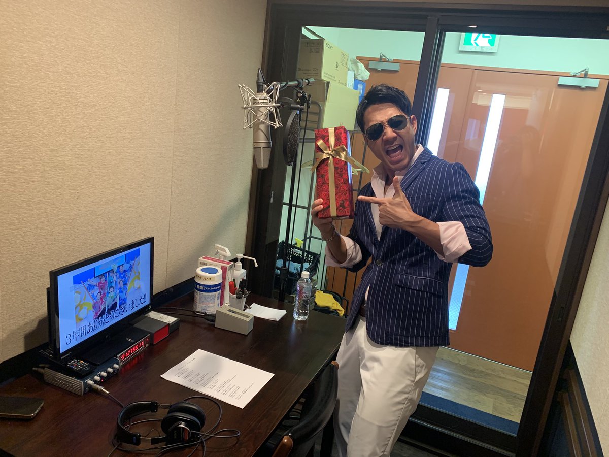 xuke_tainerR's tweet photo. ３年３ヶ月本当にありがとうございました！

視聴者の皆さん、３組のファンの皆さんには
メンバー、スタッフ一同感謝しております🥰

来週からは、新番組「#ワチャラチャ忍忍 」が
放送されますのでそちらを是非ともよろしくお願いします🙇‍♀️🙇‍♀️
@wacharacha_st 

皆様本当にありがとうございました！！ https://t.co/nYbLRmMtmW