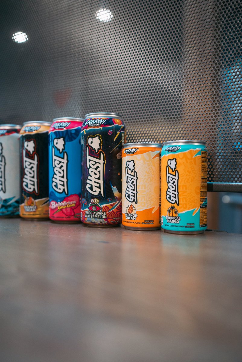 GhostLifestyle's tweet image. You vs. the guy she tells you not to worry about 🫣