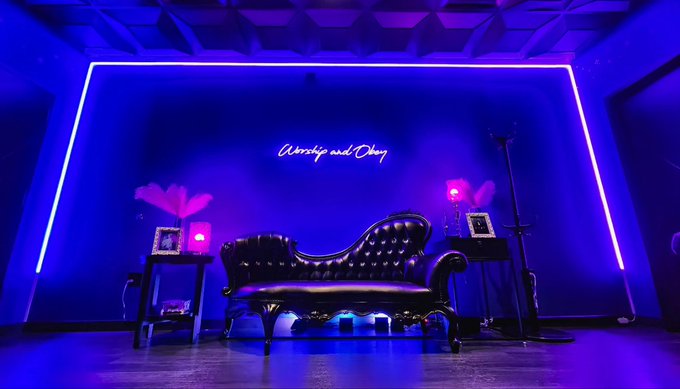 A little visual tour of @WickedEden!  This is the Celestial Throne Room, with custom bondage cage bed<a class="tags" target="_blank" title="On Twitter" href="/?out=eyJ0eXAiOiJKV1QiLCJhbGciOiJIUzUxMiJ9.eyJpYXQiOjE3MjA1NTM3NzMsImlzcyI6InR3cG9ybnN0YXJzLmNvbSIsIm5iZiI6MTcyMDU1Mzc3MywiZXhwIjoxNzUyMDg5NzczLCJyZWRpcmVjdF91cmwiOiJodHRwczovL3R3aXR0ZXIuY29tL1dpY2tlZEVkZW4ifQ.xOYVJAZOMXI-8iNKFGfG9ME4yT2y5Nc77x4qAQcRpZuJKacle0ccFeTXUIK49vbJ7ADeu6RgrAdq7lXNoPbnNQ">@WickedEden</a>