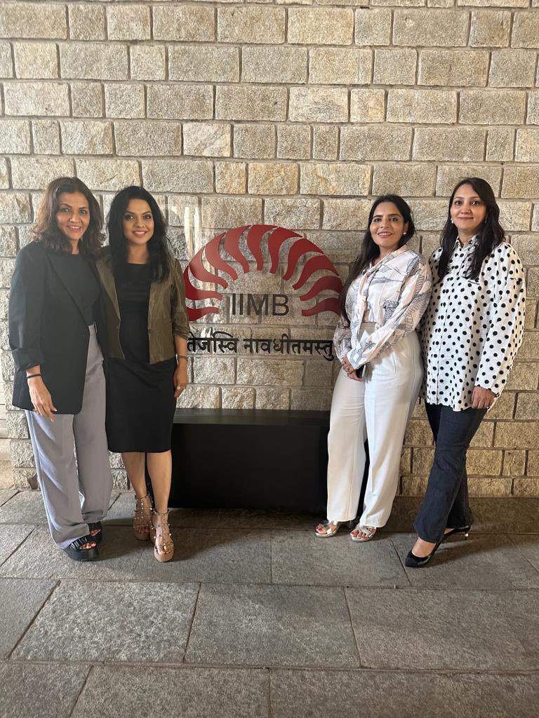 snehalyash's tweet photo. Attended this wonderful one day accelerated learning program on real estate at IIM-B with the Credai National Womenβs Wing. Learning is fun and must never stop!
#iim #iimbangalore #iimb #learning #credaigujaratwomenswing #learningprogram #experience #realestate https://t.co/lxrUjfRXV5