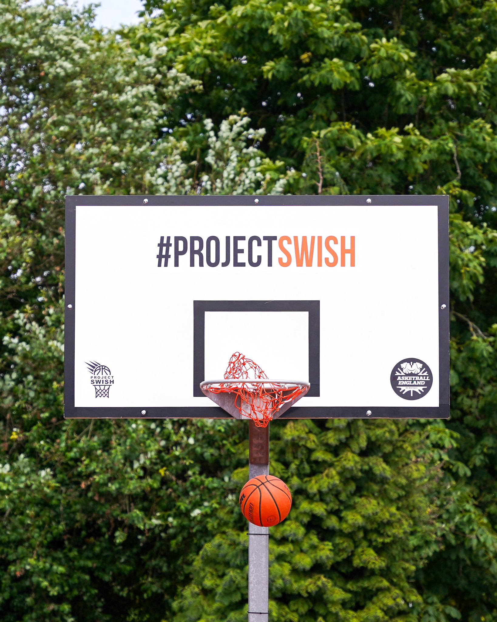 why-do-people-enjoy-watching-basketball-on-tv-5-benefits-of-watching