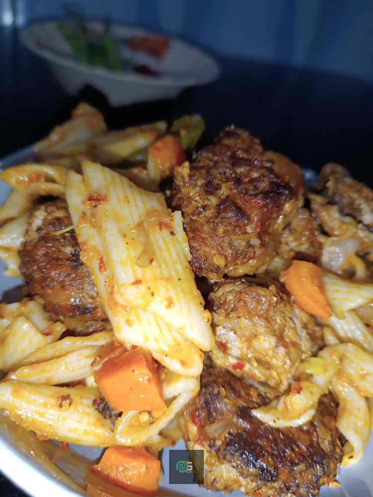 OmaKitchen's tweet photo. When last did you prepared a healthy homemade meal ? 
#OmaJKitchen 🍽️ https://t.co/GkcsCFTd6m