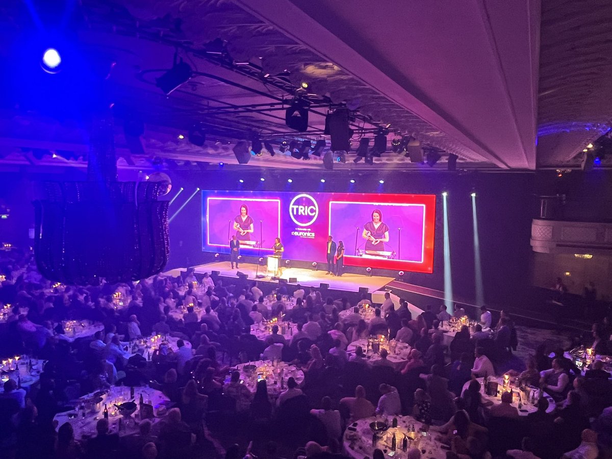 ⭐️2023 #TRICawards in partnership with @euronics_UK 🏆 Congratulations @JuliaHB1 Breakfast Show ➡️ Radio Programme 👏 Sponsored by @GBNEWS