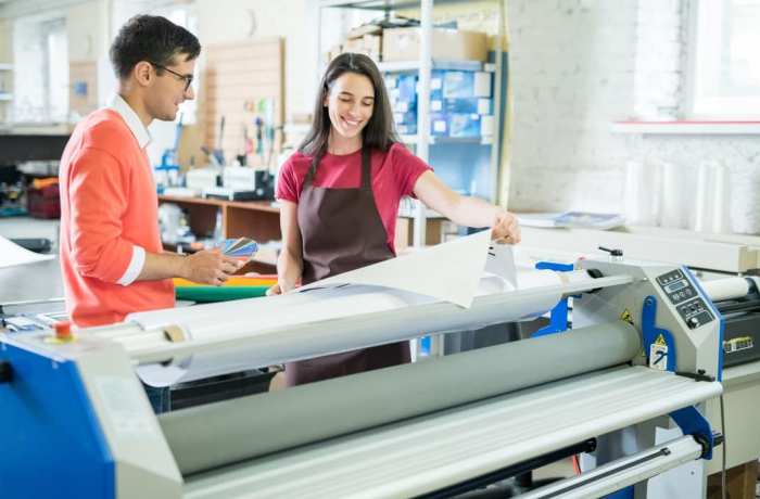 ExpoSign1's tweet photo. 140.000 PUESTOS DE TRABAJO
#infosign #comunicacionvisual #impresiondigital #plotter #gigantografia #sublimacion #cortelaser #localescomerciales}

https://t.co/tidhl5EccV https://t.co/vRuwcMKu5B