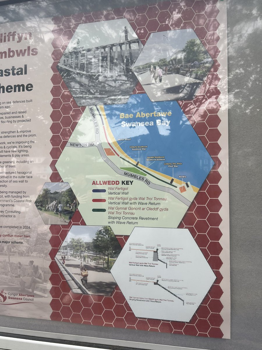 GeographyTGAW's tweet photo. Perfect timing - the students are lucky enough to see the live action building of their coastal management case study! 

Amazing how far these panels are driven into the ground. https://t.co/3gUta0NGyw
