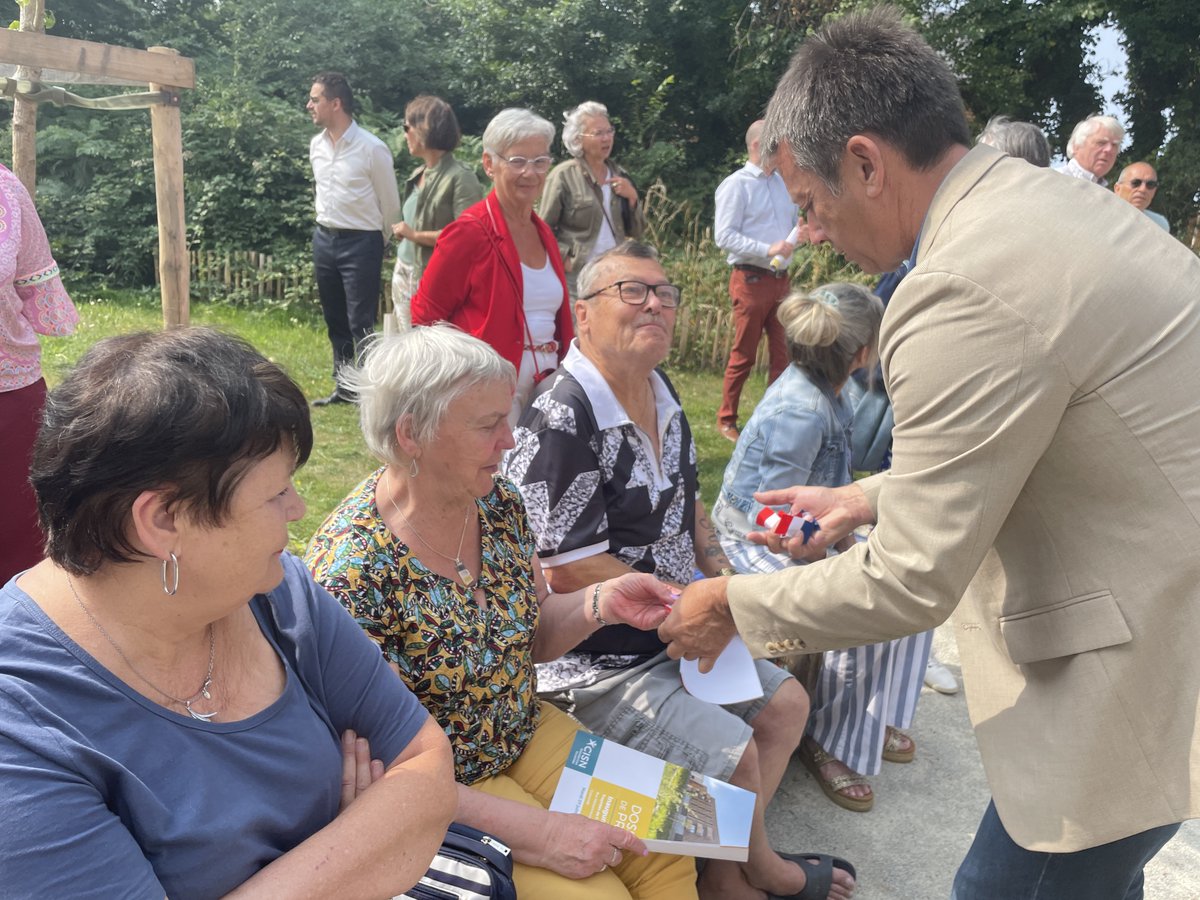GroupeCISN's tweet photo. INAUGURATION | Kenkiz @villedeguerande 29 collectifs &amp; 2 maisons🌿Trophées innovation #HLM.
Un habitat à la hauteur des enjeux environnementaux qui valorise les ressources locales &amp; qui favorise les échanges intergénérationnels.
@ActeursHlm_PdlL @MXCARCHITECTES @LAdeveloppement https://t.co/y9rosg8dvV
