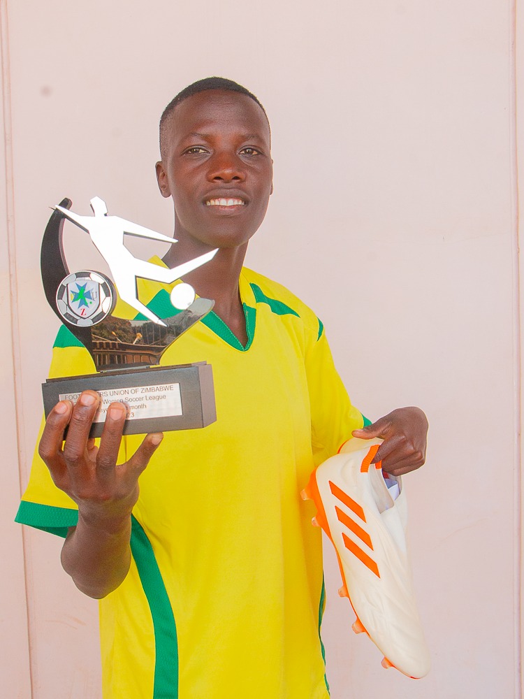 FUZ_ZIM's tweet photo. For winning the FUZ ZWPSL May Player of the month Award, Maudy walks away with a
1.Customized FUZ Trophy
2.Voucher of 100usd
https://t.co/K5ldpkXpdw Boots donated by French-based Zimbabwean international @MarshallMunetsi https://t.co/Jip0tB2sYS