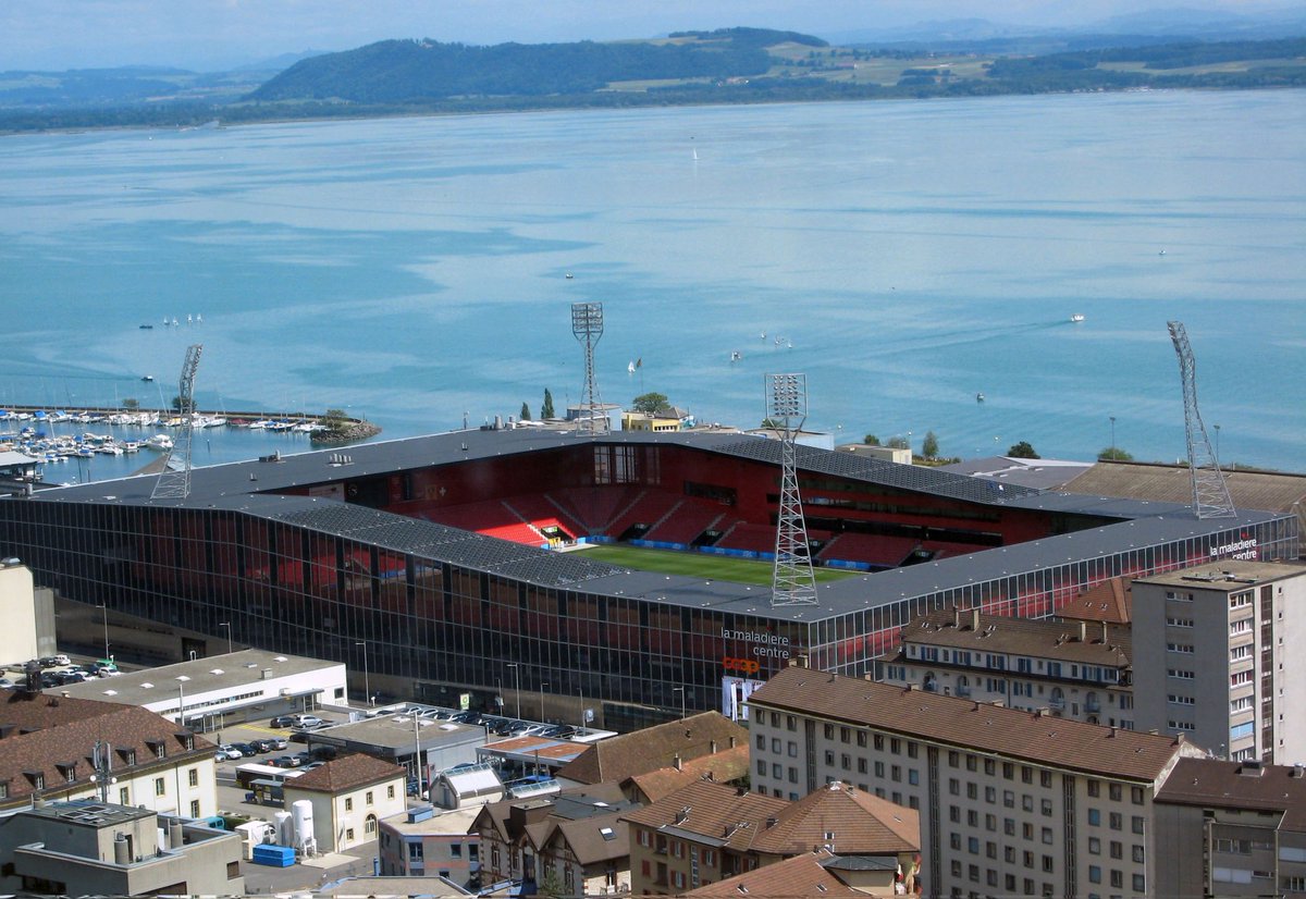 swissfootdata's tweet photo. At Neuchâtel. The stadium of Xamax is such a gem. They need to make it back to Super League as soon as possible.
Uli Forte, do your magic!
#Xamax #SangRougeNoir #AllexXamax https://t.co/uy7Lp31ahN