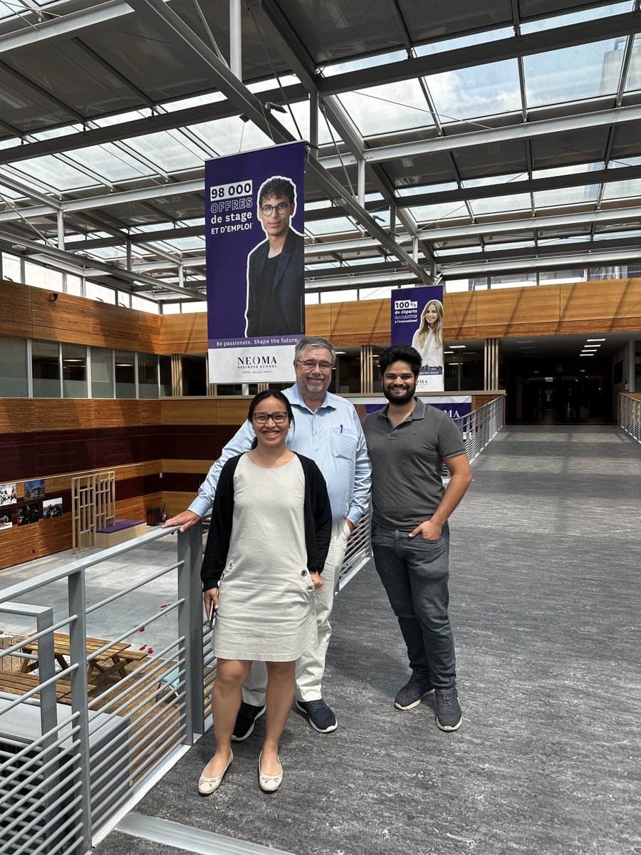 [#Oraux]🧑‍🎓Retour sur les bancs de l'école pour l'équipe UPT qui ont fait passer les oraux aux futurs étudiants de <a href="/NEOMAbs/">NEOMA Business School</a> hier !