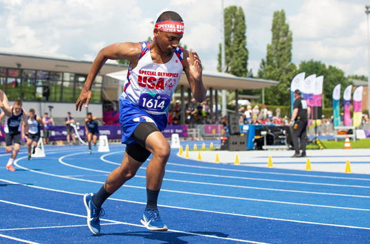 Congratulations to Gold Medal winner Joseph "JoJo" Woodland! 

JoJo, a Ward 7 resident, won first place in the 400 meter race at the Special Olympics World Summer Games in Berlin, Germany.