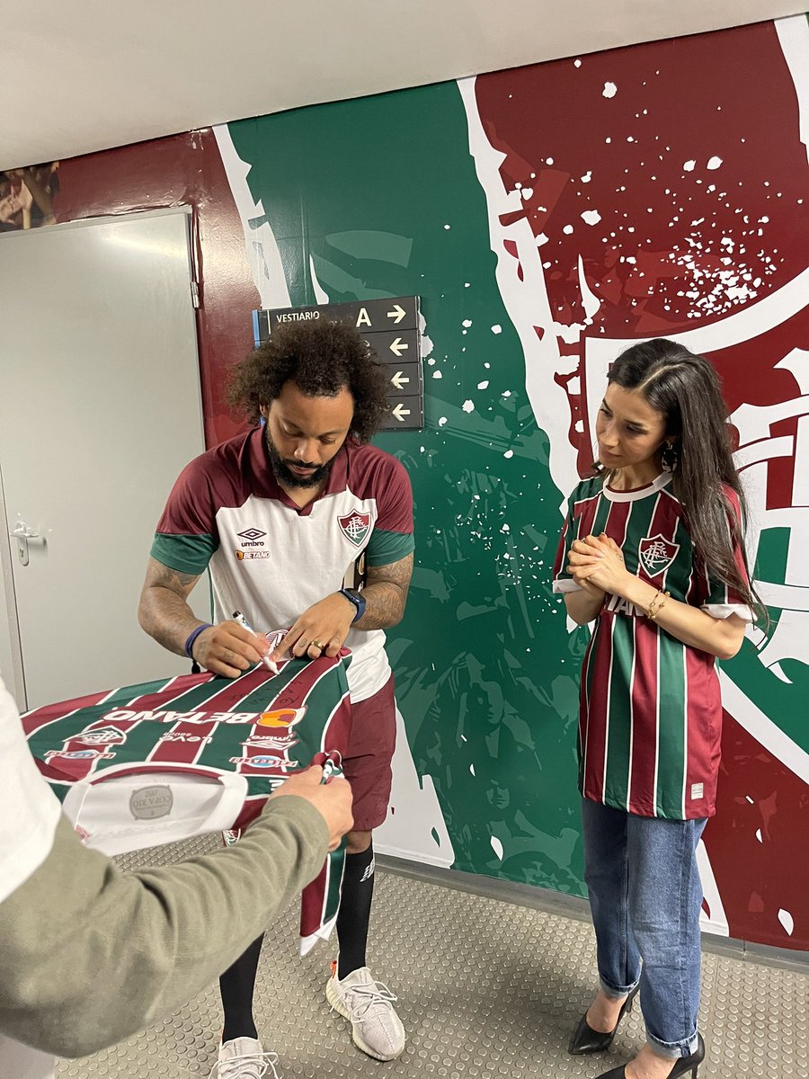 NadiaMuradBasee's tweet photo. It’s impossible to walk alone as an advocate. You need strong, passionate allies who can add their own powerful voices to your own. This week, in the world famous Maracana Stadium I had the pleasure of meeting with @MarceloM12 . We talked about the importance of role-model athletes like him joining the fight for equality and the fight against conflict related sexual violence.