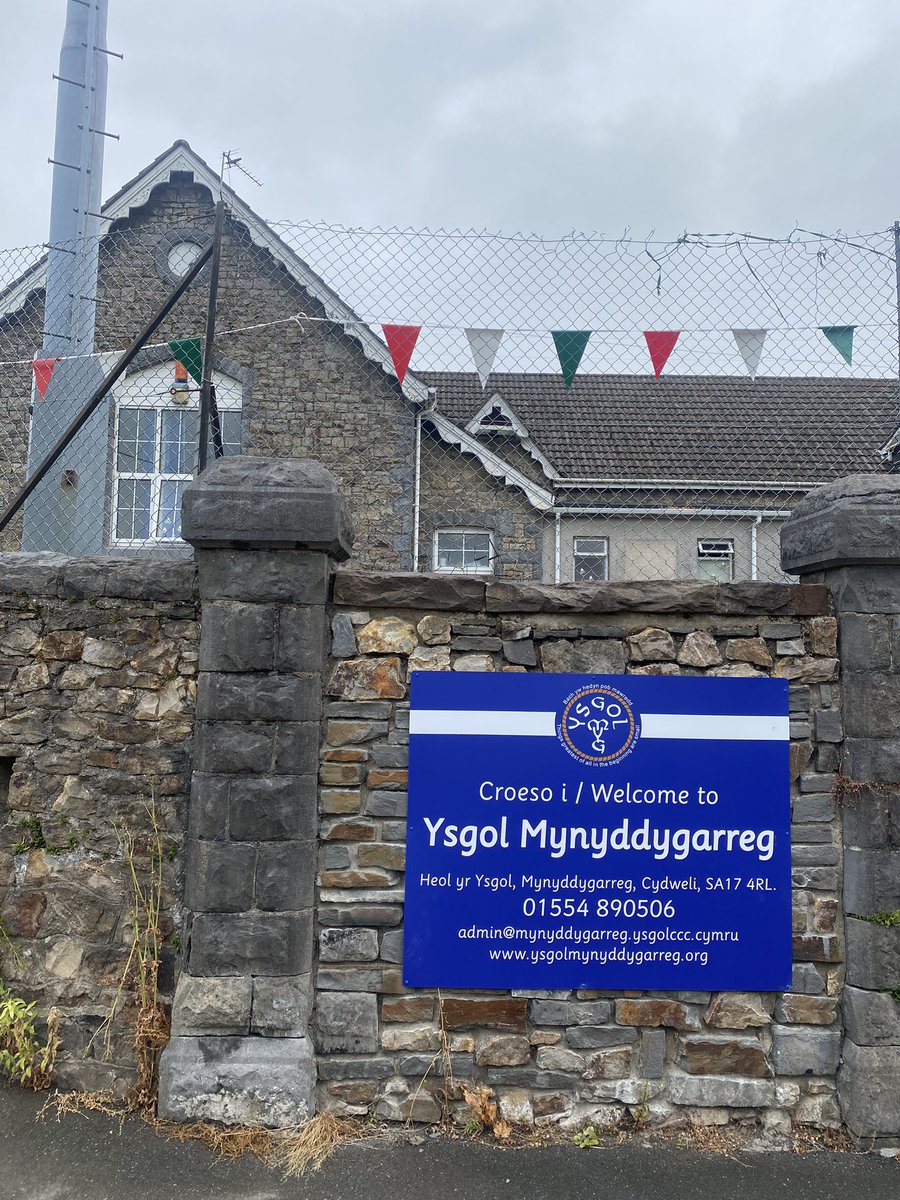 Ysgol Mynyddygarreg tweet media