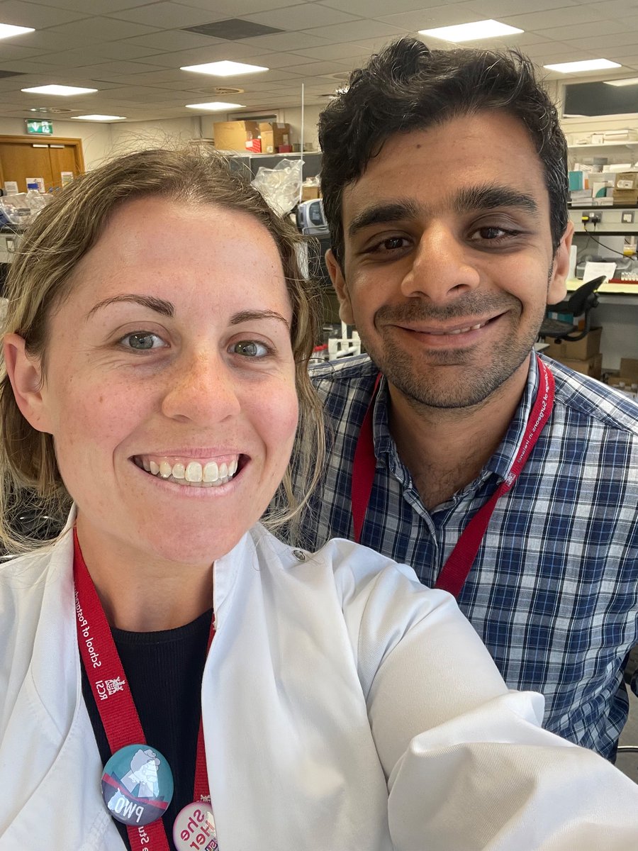 Had the pleasure of working with my good friend @AhmadBahlool for the past 2 years and yesterday I said goodbye to him as he finishes up in RCSI. Forever grateful for all of his help with my PhD (and for being so patient 😂) Thank you Ahmad for a wonderful collaboration 👏
