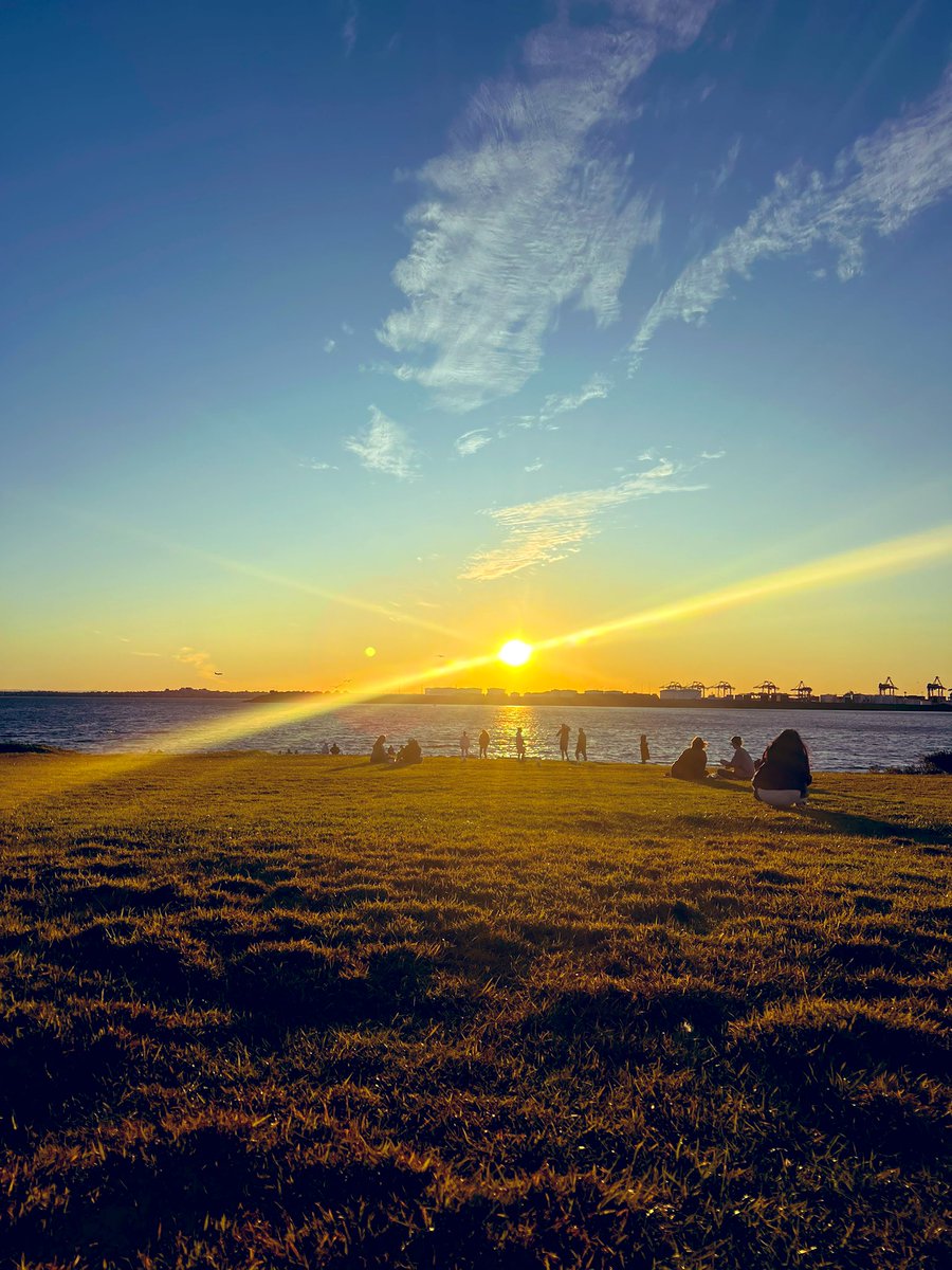 VictoryInProQuo's tweet image. What a great analysis of enlightenment to what success of being could possibly be. @MonaLee41142040 it’s great to read you here on Twitter. I appreciate you &amp;amp; thank you for your post #VictoryInProQuo would rather reflect than project the truth. #ViPQ🪃