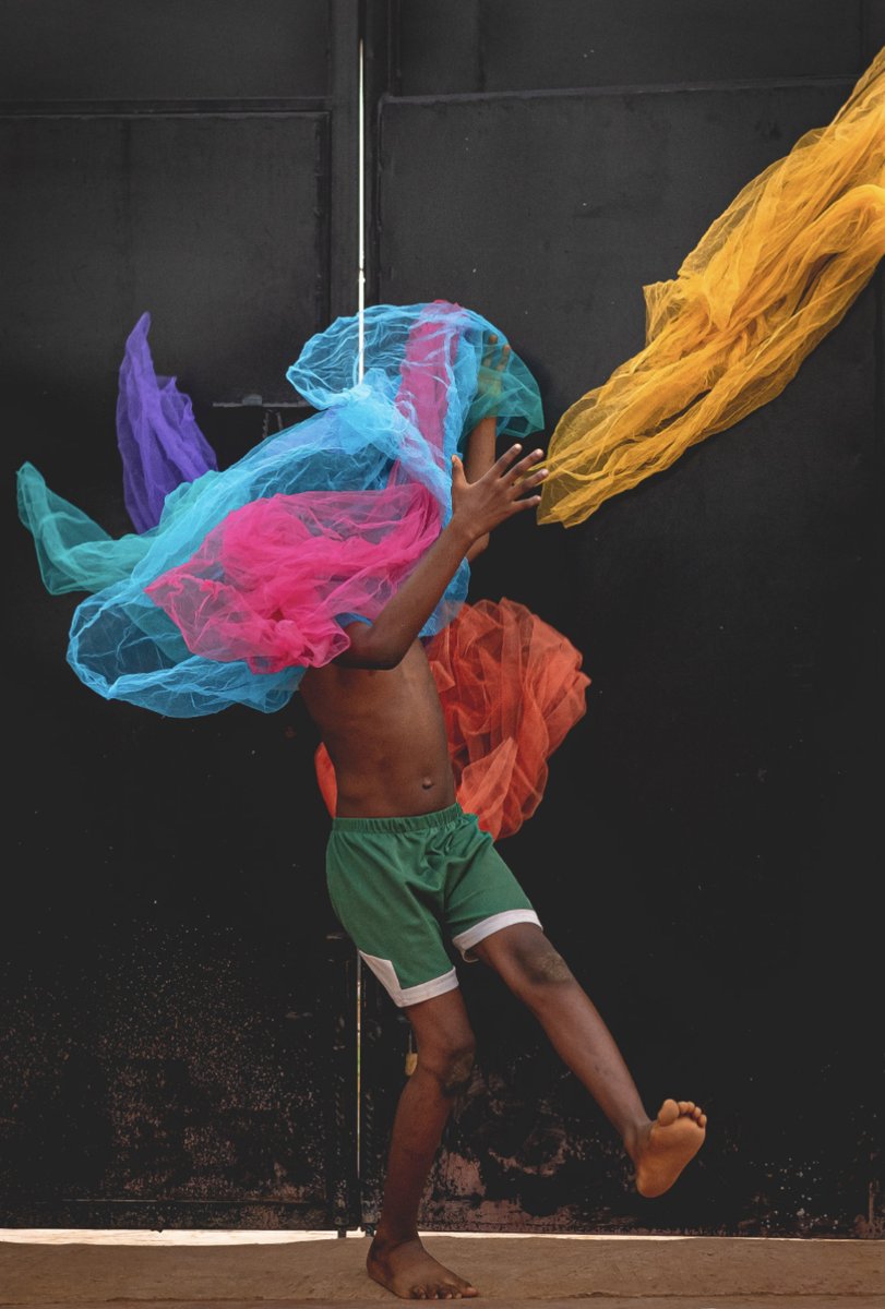 <a href="/neecnonso/">neec nonso</a> for The World Today✨

Nigerian visual artist, captures everyday life and its nuances in communities across nigeria, he works with photography and aims to inspire conversations, evoking deep emotions and compelling observers of his work to excavate their memories.
⬇️👀