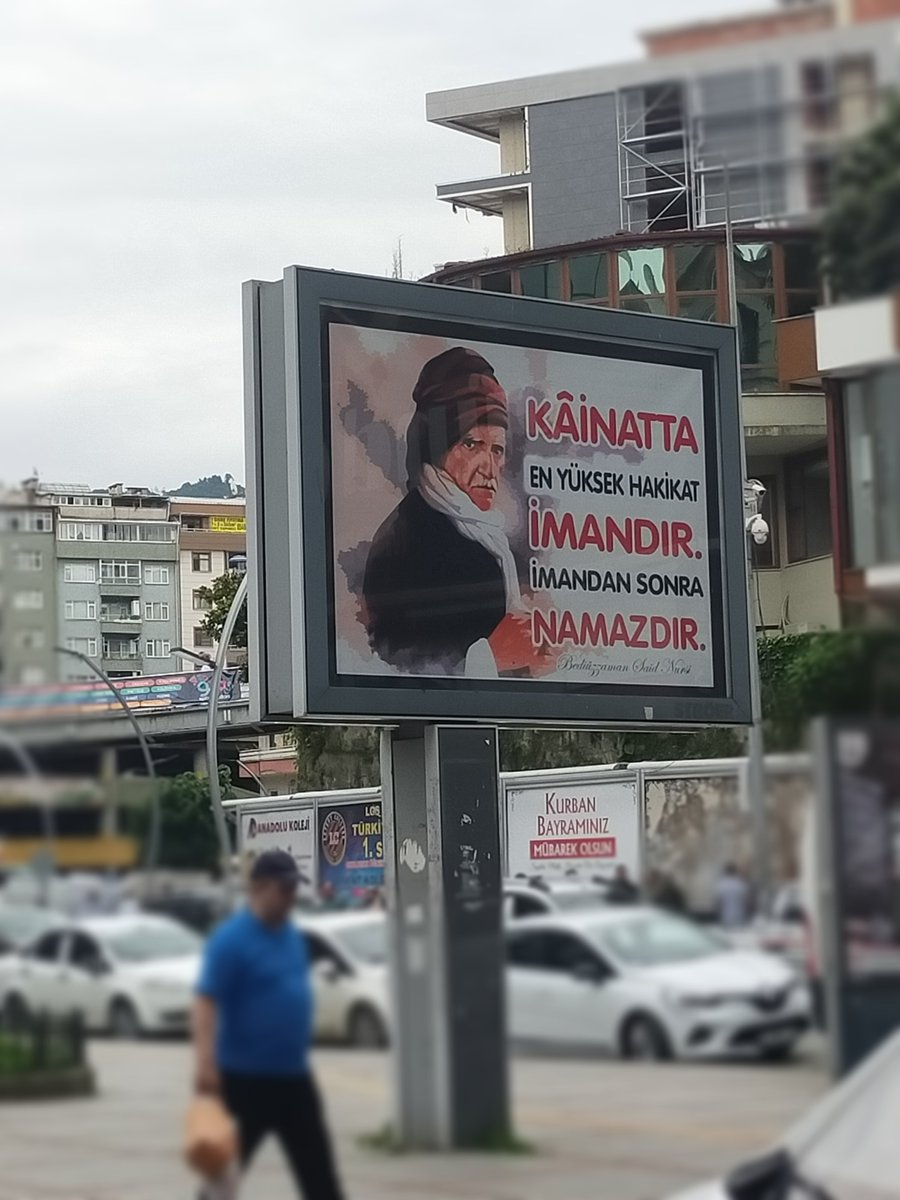 sevkiogte's tweet photo. Rize'de günümüzü aydınlatan söz.
Kâinatta en yüksek hakikat imandır.
İmandan sonra namazdır. https://t.co/tTxI3VQYt6