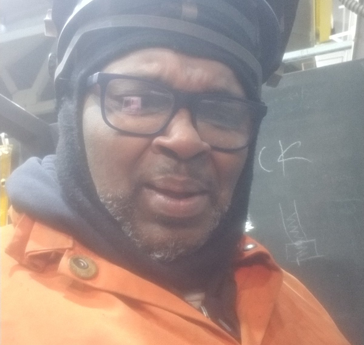 hgee36050's tweet photo. @iammrblossom I'm an Union Boilermakers welder. https://t.co/csOd46pLbB