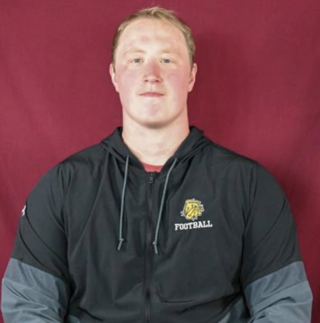 6️⃣5️⃣ Days til Kickoff! 

Player spotlight: Arik Johnson

🏠: Birchwood, WI
📚: Criminology
🏈: OL

Q: what is your favorite thing to do at school? 
A: I like to hangout with the guys in the weight room and workout!