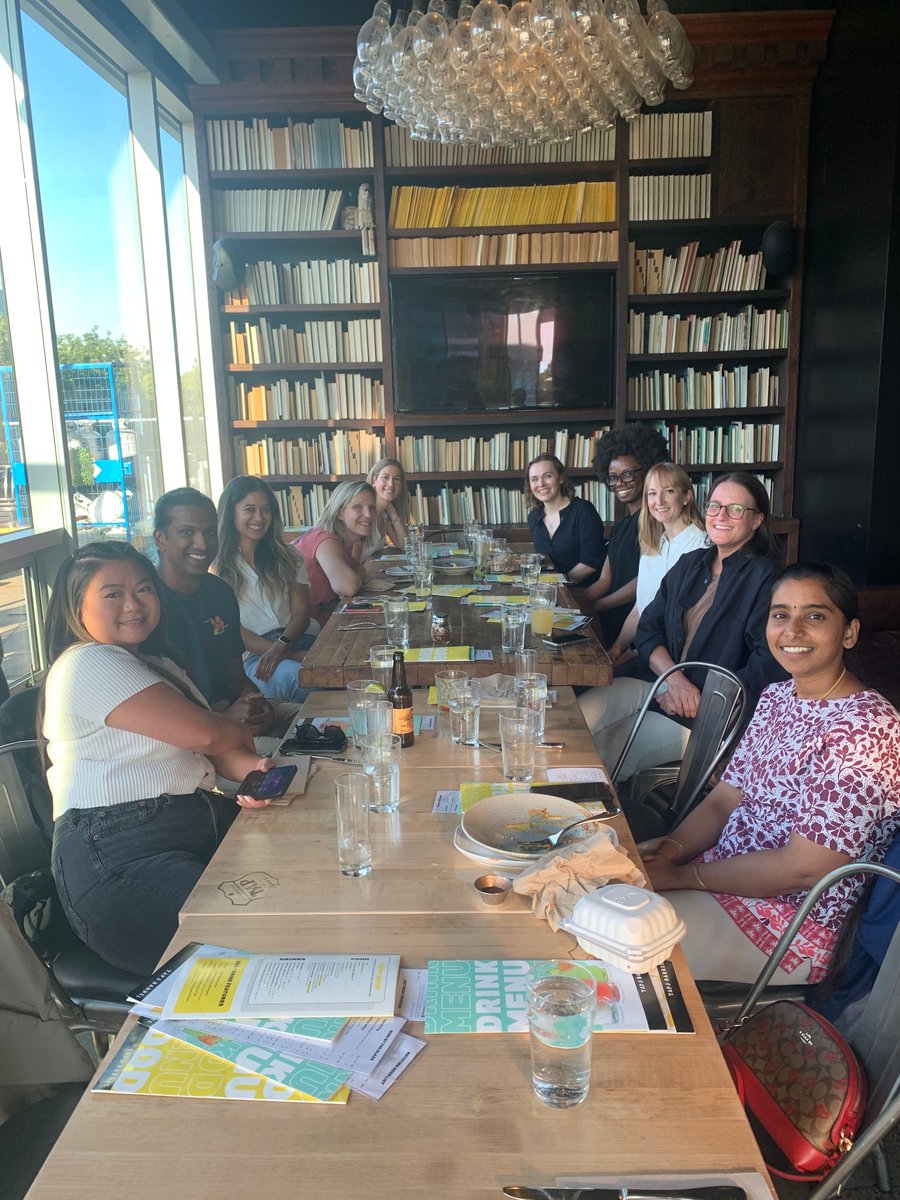 PeoplePeopleGrp's tweet image. A picture from last week&apos;s People People meet up in Vancouver 💜

We love to see it 🥰 #slackcommunity