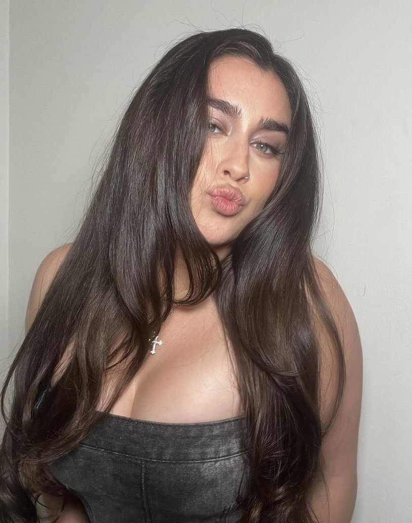 Z100NewYork's tweet image. 🎶 Our baby do it best 🎶 Happy Birthday to the amazing @LaurenJauregui!