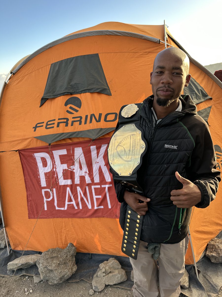 Dr. Randall Sampson⚡️ tweet media