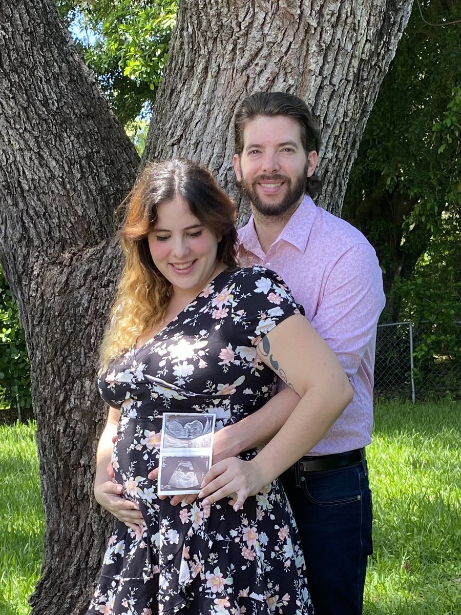 blessaless's tweet photo. 💙🤰🏾 november can’t come fast enough https://t.co/WKXaCTCeRY