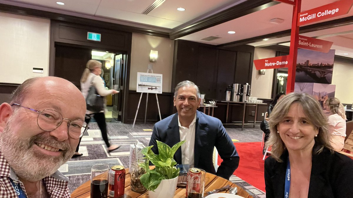 Always nice to find a break at #pcmaec to catch up with my friends @mokinagarcia @SherrifK