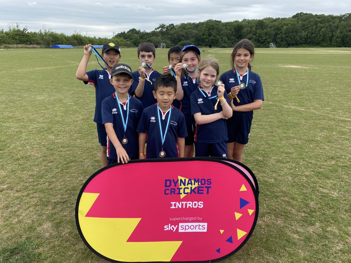 Well done to all of the teams who competed in our Year 3/4 <a href="/DynamosCricket/">Dynamos Cricket</a> event today. Some great batting &amp; fielding on display. Congratulations to the winners <a href="/Swaveseyprimary/">Swavesey Primary</a> <a href="/harston_newton/">Harston & Newton School</a> and a shout out to the runners up from <a href="/DDPrimarySchool/">Dry Drayton C.E (c) Primary School</a> 👏🏻 🏆 🏏 <a href="/Cambs_CB/">Cambridgeshire Cricket</a>
