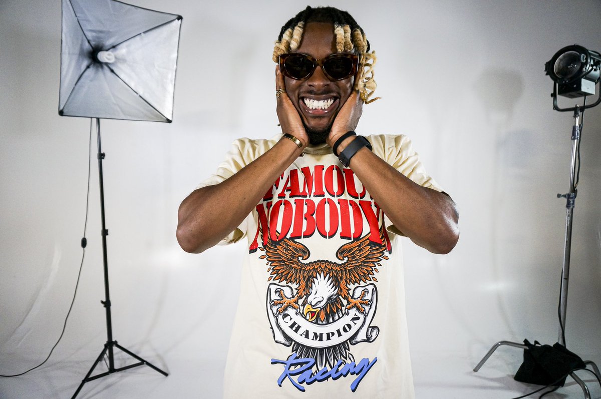 _FAMOUSNOBODYS's tweet photo. 🚨 NEW DROP LOADING🚨

Live like a CHAMP all summer long in our new Champion Eagle tees 🦅. Dropping this FRIDAY 6/30❗️ https://t.co/shzJex4aHp