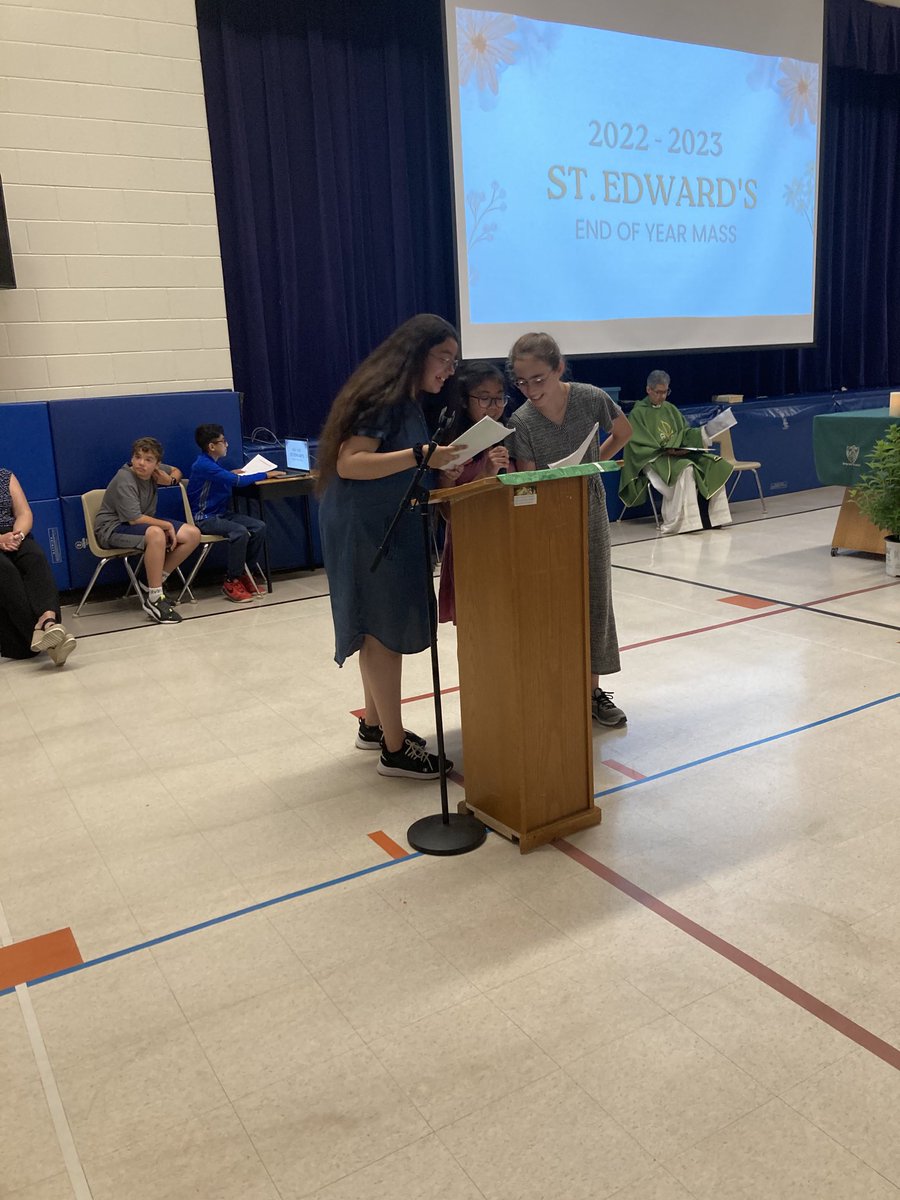Following Mass, 3 Grade 7 MC’s congratulated Mme Bean on her retirement and acknowledged the teachers and staff who are not returning in September. We will miss YOU ALL ❤️⁦@JoelChiutsi⁩ ⁦<a href="/DomenicScuglia/">Domenic Scuglia -</a>⁩ ⁦<a href="/YCDSB/">York Catholic District School Board</a>⁩