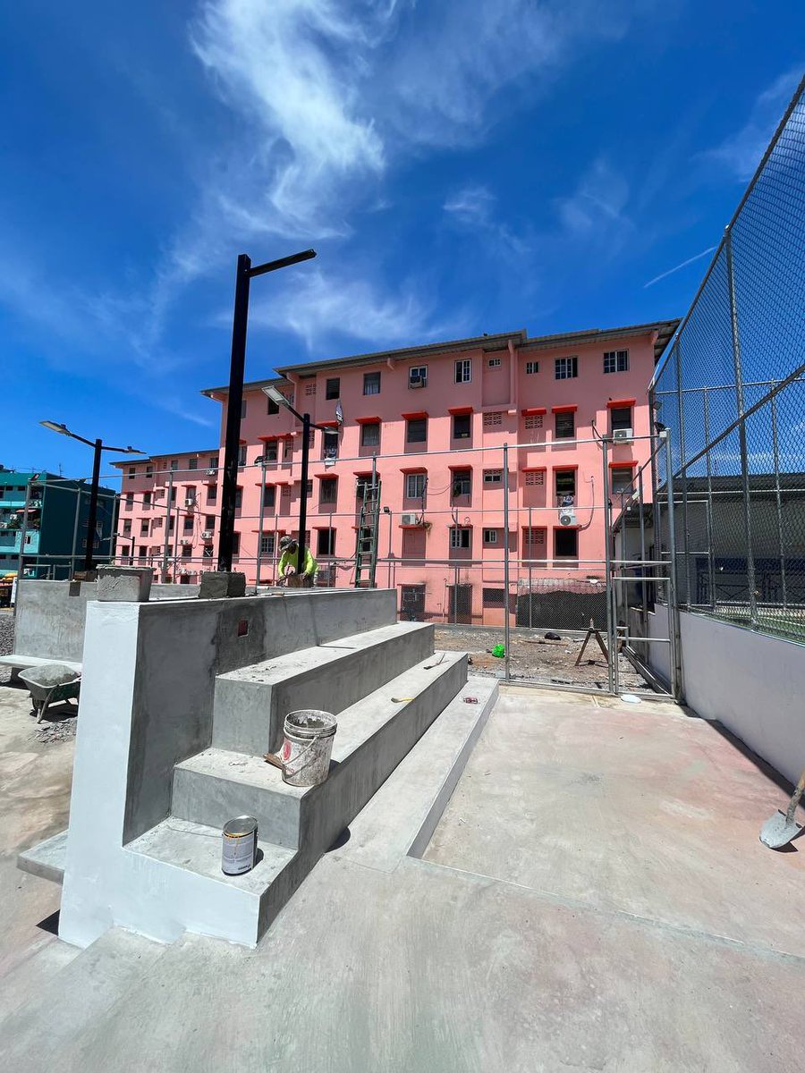 jccalidonia's tweet photo. "¡Nuevas mejoras en el barrio San Miguel de Calidonia! Rehabilitación de aceras y construcción de una cancha de fútbol gracias a fondos de descentralización. ¡Apoyamos el talento deportivo y trabajamos por un mejor Calidonia! #MejorasSanMiguel #DeporteEnCalidonia" https://t.co/DxMQeStSIR