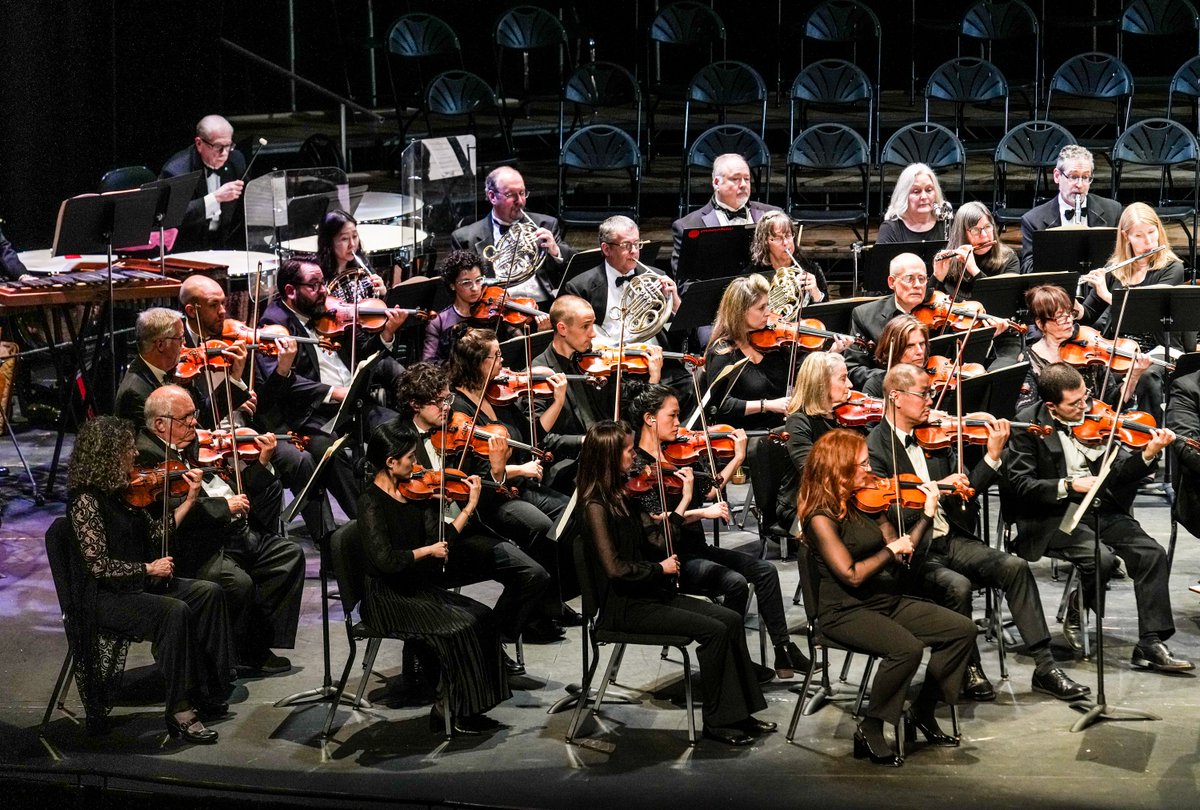 Have passion and experience playing the violin? Join the York Symphony Orchestra as a violinist and bring the joy of music to the community today!

yorksymphony.org/auditions/viol…
