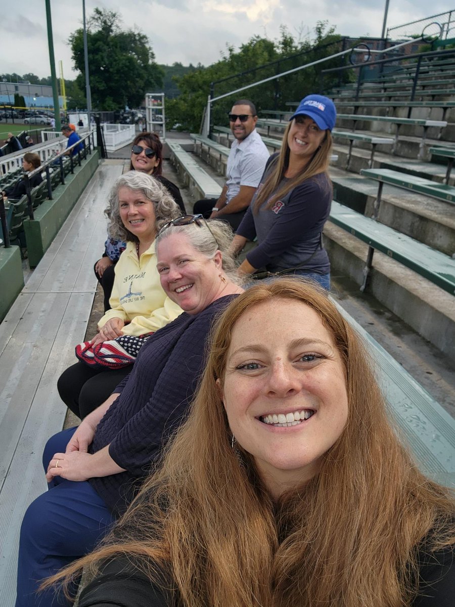 MetroCU's tweet image. Do u love baseball as much as we do? Metro employees joined #NavsNation for a game at Fraser Field. We love supporting our community &amp;amp; are looking forward to more #summerbaseball! Join us @ the #NECBL All-Star Game on 7/23!@NSNavigators #northshorema #lynnma #newenglandbaseball