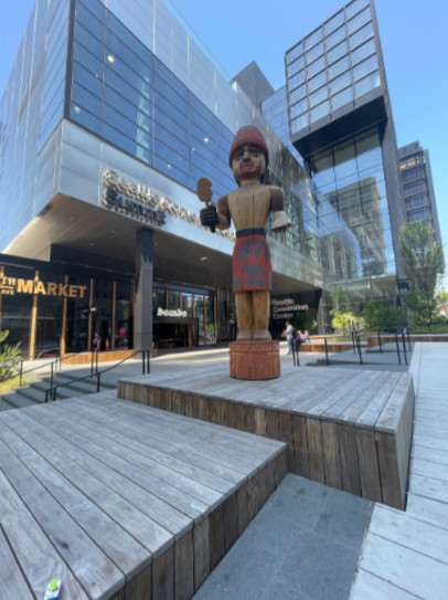SeattleSDCI's tweet photo. Yesterday a group of us from our Director's Office toured the new Seattle Convention Center! This space offers 573,770 square feet of event space! We’re so excited to see all the future events they host. https://t.co/jAP08G4iuf