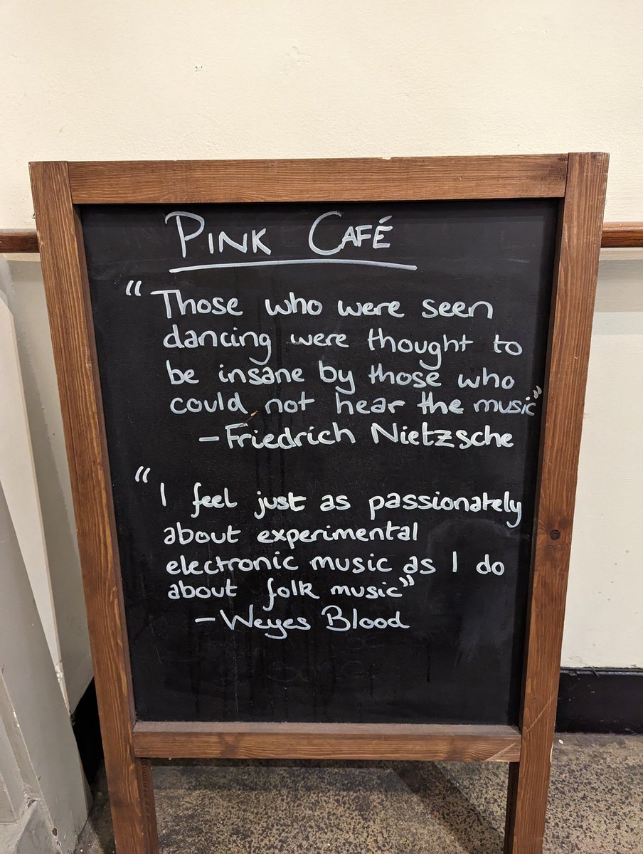 Fantastic to bump into <a href="/DrPeterLovatt/">Peter Lovatt</a> this afternoon <a href="/rsahouse/">RSA House Venue Hire</a> -

An excellent unplanned chat about dance for health; creative education; and beyond.

Looking forward to picking up the discussion soon!

Also apt to find these wise words at <a href="/cecilsharphouse/">Cecil Sharp House</a> later on!!!