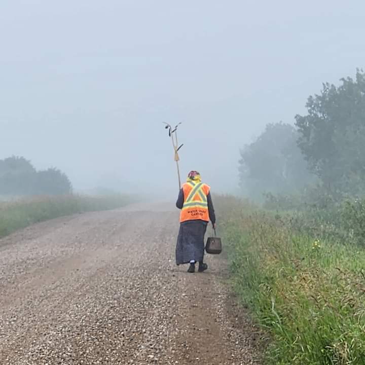 MTimmiaq's tweet photo. Mni Wiconi....Walking the South Saskatchewan for the Water... No Water ...No Life !! #defendearth https://t.co/7SsGb4SD6f