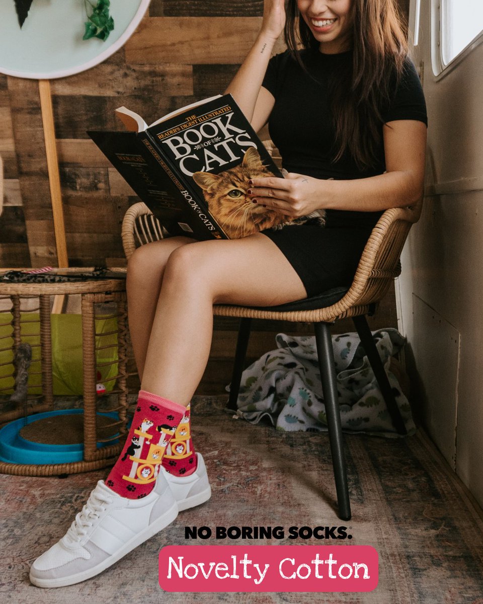 Socksmith's tweet image. Over 100 new designs are now available for you to fall in love with! 🫶

Click here to browse all the new designs: bit.ly/3v0SfAe

#NoBoringSocks #FunSocks #socksofday