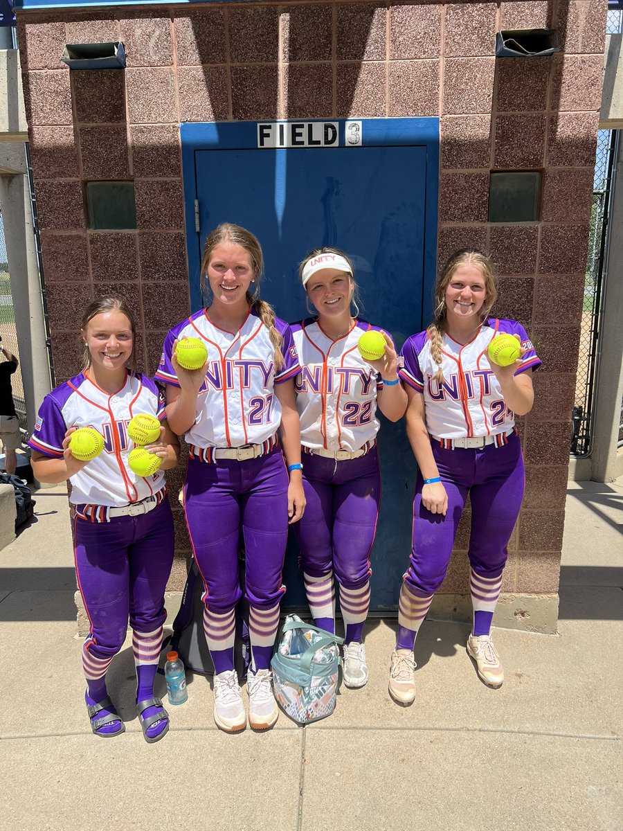 1-1 on the day in Colorado! Girls battled! Below is the Bomb Squad! @BraedenHale24 @paigeca72940227 @JacyHarrelson @KendallFowler_1. Way to swing it ladies! The U!