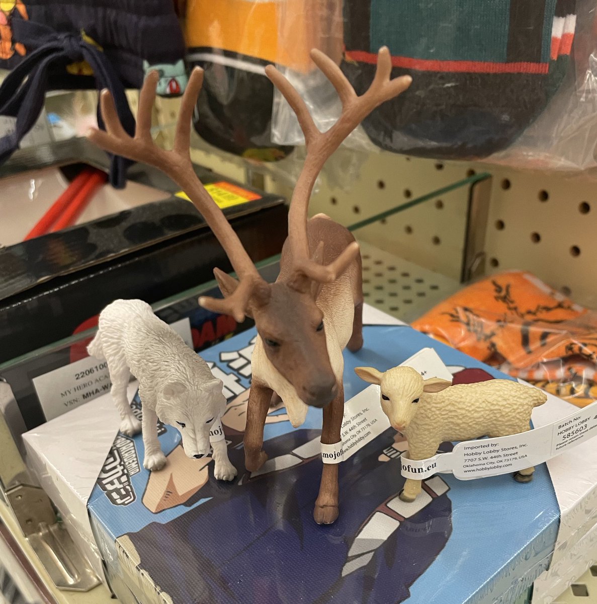 HOWL ‎★ on Twitter "howl lena and parfait at hobby lobby"