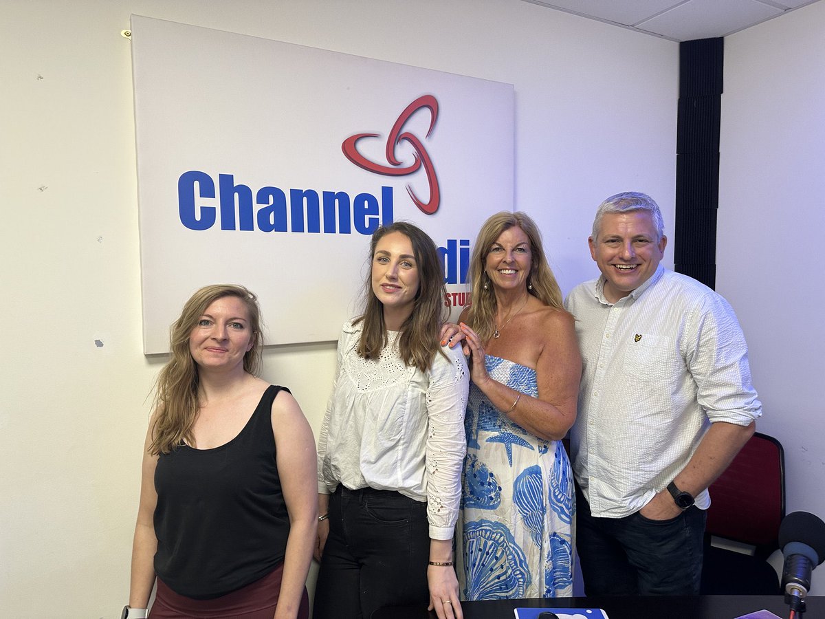 Catchup with #BBunker radio show with Paul, Jules &amp; guests 

<a href="/emjadehames/">Emma Hames</a> Playing with Life

Mark Woodcock <a href="/Jobmatchas/">Jobmatcha</a> 

Construction industry app

kentbusinessradio.co.uk/show-636/