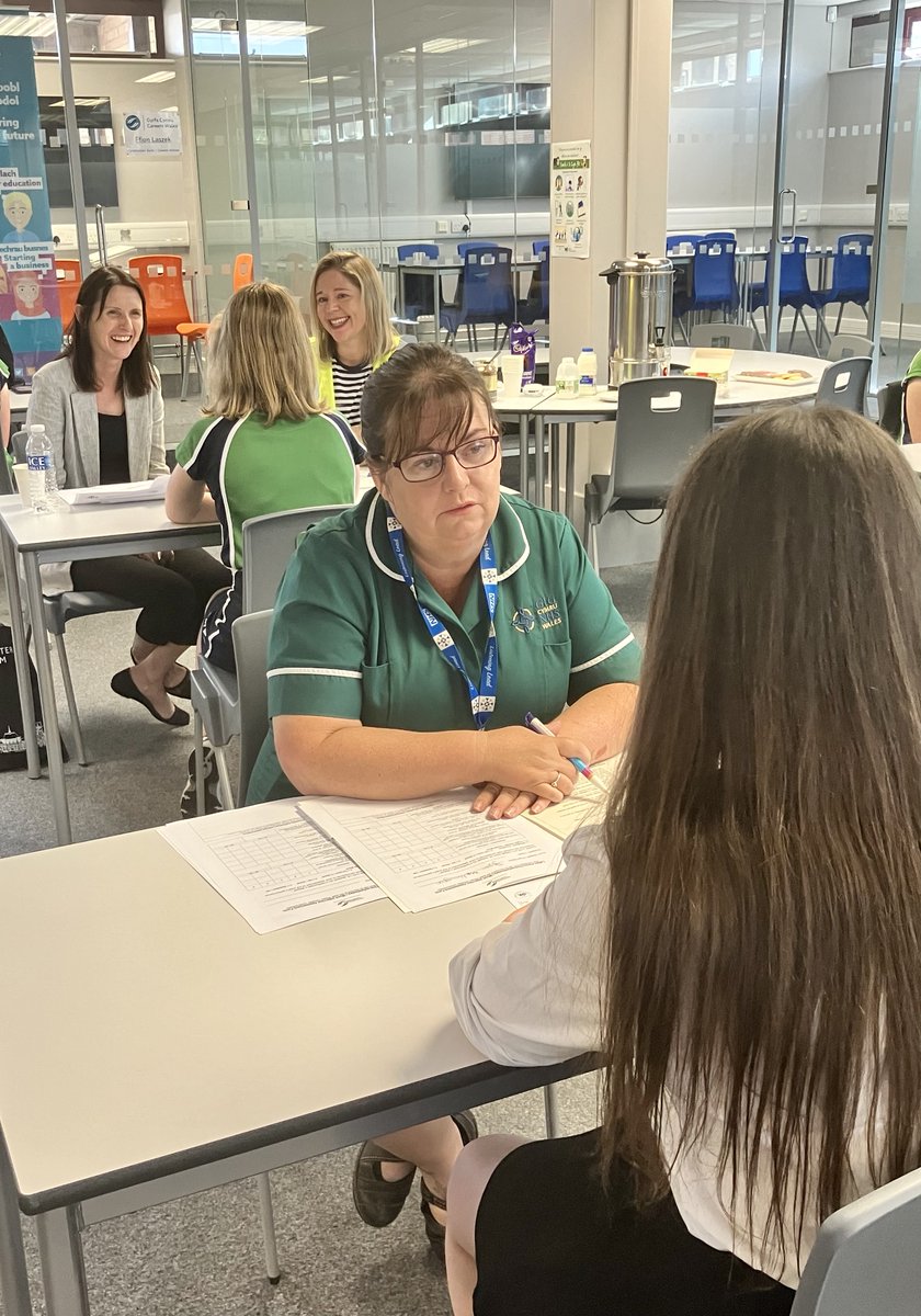 LloydwxmL's tweet photo. Thank you to @BetsiCadwaladr @Kronospan @WrexhamUni @fjonesinit @santanderbank @RoyalNavy @ramboll  @_NovusSolutions  @fflintawrecsam @Castlegreenltd for supporting year 10 mock interviews @YsgMorganLlwyd Pupils receiving first hand experience of the interview process #inspire https://t.co/JDi3YcGVaQ