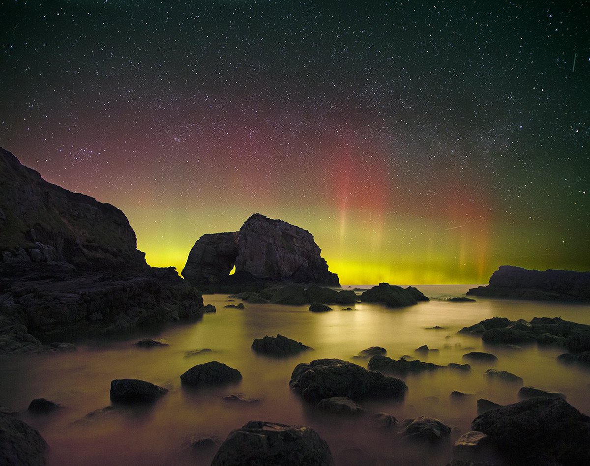 #Astronomy Photographer of the Year 2023 shortlist images released #APY15

skyatnightmagazine.com/news/astronomy…

Capture at Fanad Head, Co. #Donegal on the 27th of February this year.