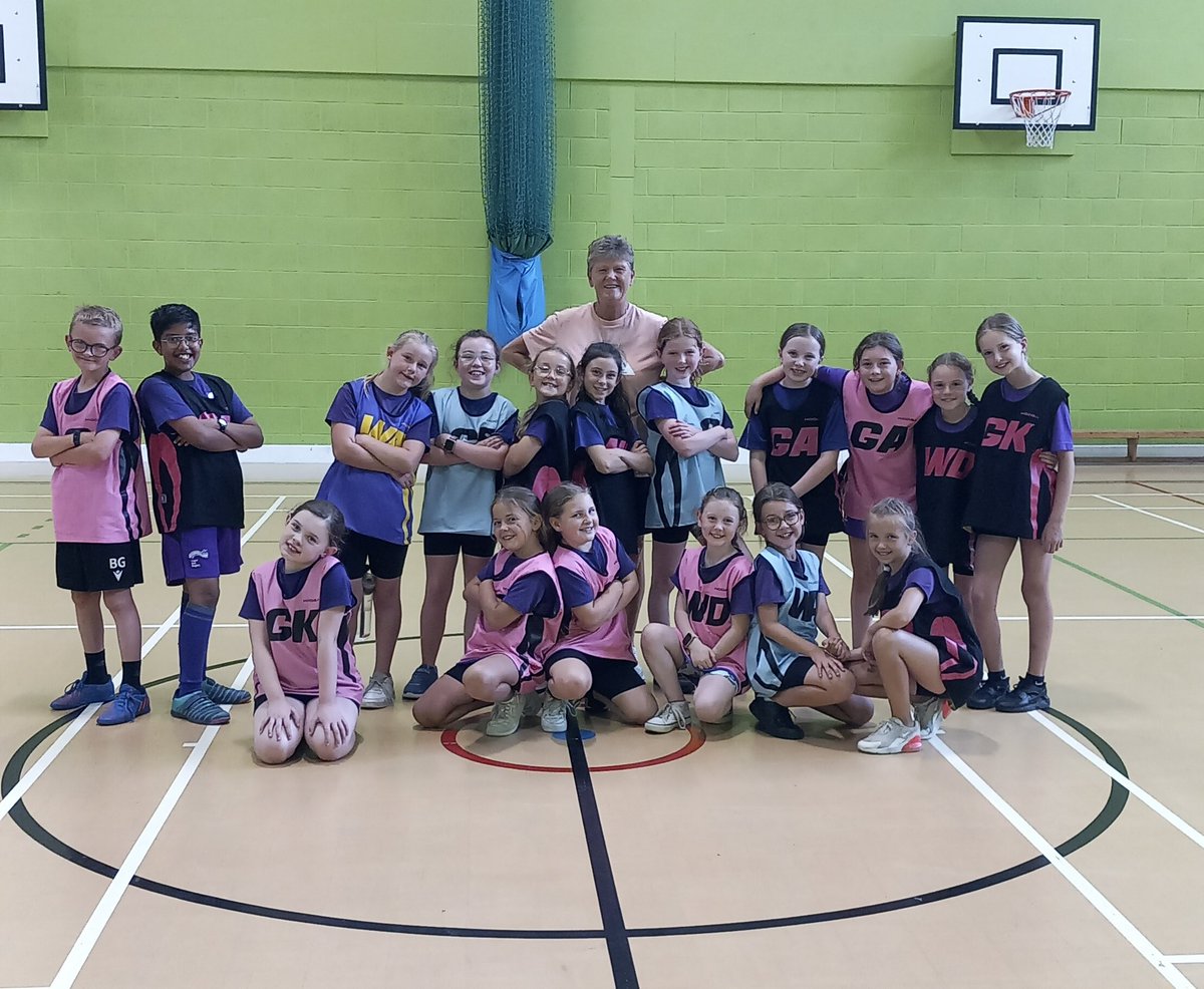 YBB_LowerHead's tweet photo. Our super netball squad, have thoroughly enjoyed the netball sessions this year. I just want to say a huge thank you to the adults/staff, who have worked hard each week and facilitated this. Let's look forward to the sessions starting up again in the new academic year. @BaeBaglan https://t.co/vVkv3JJcqp