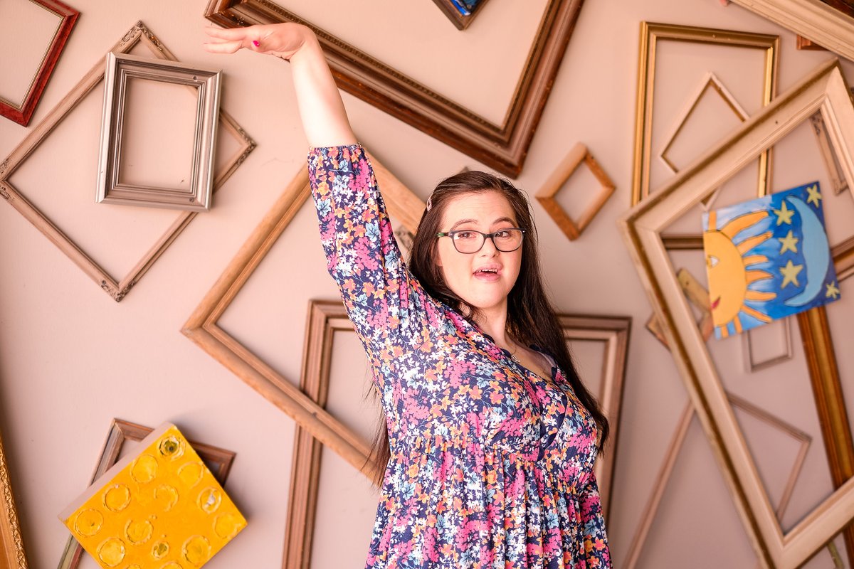 blackhillsworks's tweet image. Rachel – I am #strong!

A talented young woman, Rachel has been in every single #FlutterProductions performance! She encourages people to always be #kind, which she learned through the #love and #support of her family.

Tickets to the next performance:
app.arts-people.com/index.php?tick…