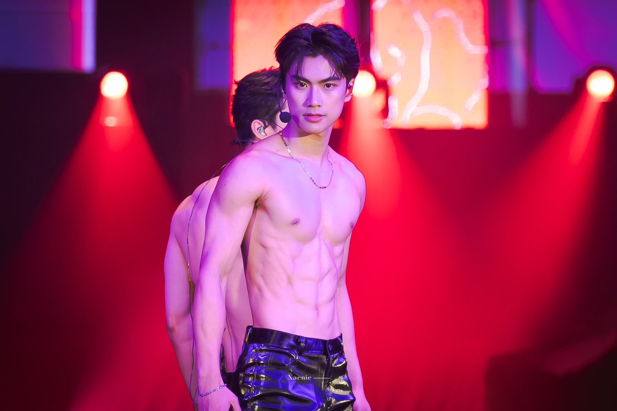 ForcieJS's tweet image. Ahmmmm Ohm can I add to cart you?🤭