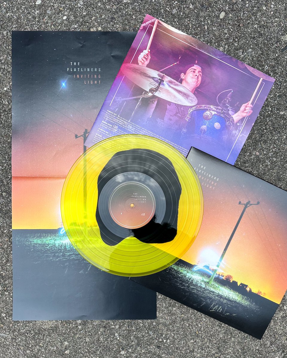 theflatliners's tweet photo. Couple new vibrant variants for #InvitingLight available now from @dinealonemusic at the @dinealonestore 🐺⚡️
https://t.co/r7VYtj60lK
• 12” Black inside Yellow Vinyl (Limited to 200)
• 12” Coral Vinyl (Limited to 300)
Get em while the getting’s good! https://t.co/5TzRt1GzLX