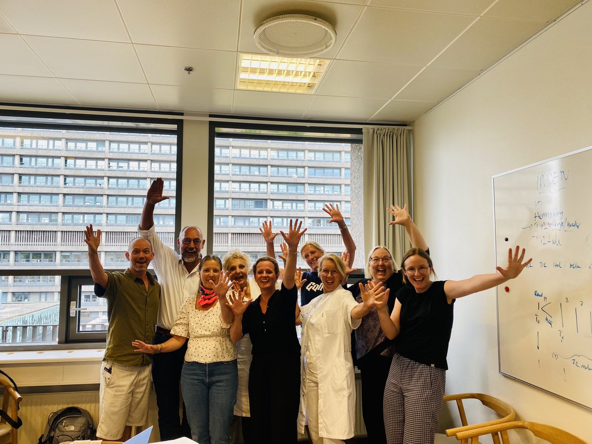 🚨: We held the 1st European HYPATIA study ⁦<a href="/AtrialHypati/">HYPATIAtrial</a>⁩ site initiation visit in Copenhagen today! What a feeling! We are fighting to complete the #RCT of HCQ in pregnant women with aPL/APS 🙏🙌🏻⁦@Christine_ga_⁩ ⁦<a href="/bhwords/">Professor Beverley Hunt OBE (also on BlueSky)</a>⁩ ⁦<a href="/SavinoSciascia/">Savino Sciascia</a>⁩ 🇩🇰🇬🇧🇪🇺🌍