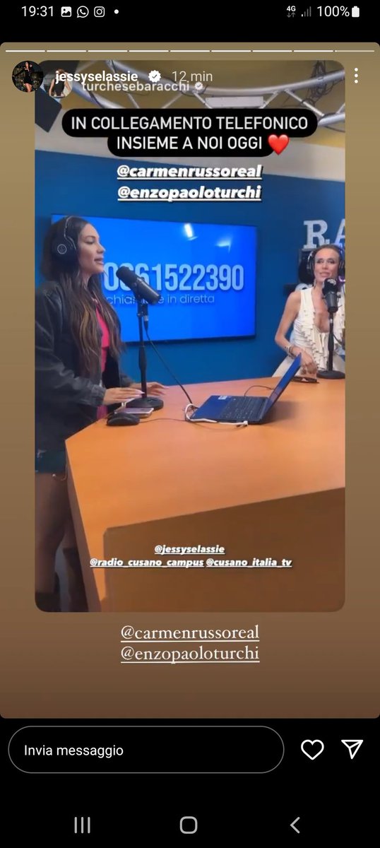 l_diamanti's tweet photo. Il programma che ci ha tenuto compagnia, ogni martedì. 
Ci ha unito.
Ci ha fatto cantare, ballare.
Un'ora spensierata, in allegria.
E ci ha fatto volare.
Sulle ali della fantasia e del sogno.
Grazie Jess.
Grazie Turchese.
💙💗💙💗 
#jetshow https://t.co/o9EjJewnXt