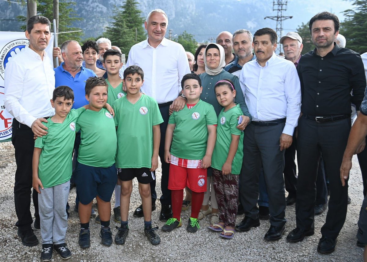 Baba ocağı İbradı’da hemşehrilerimizle bir araya geldik, bayramlaşıp, sohbet etme fırsatı bulduk. 

İbradı’nın gelişmesi ve çok daha iyi yerlere gelmesi için hep birlikte çalışmaya ve üretmeye devam edeceğiz.