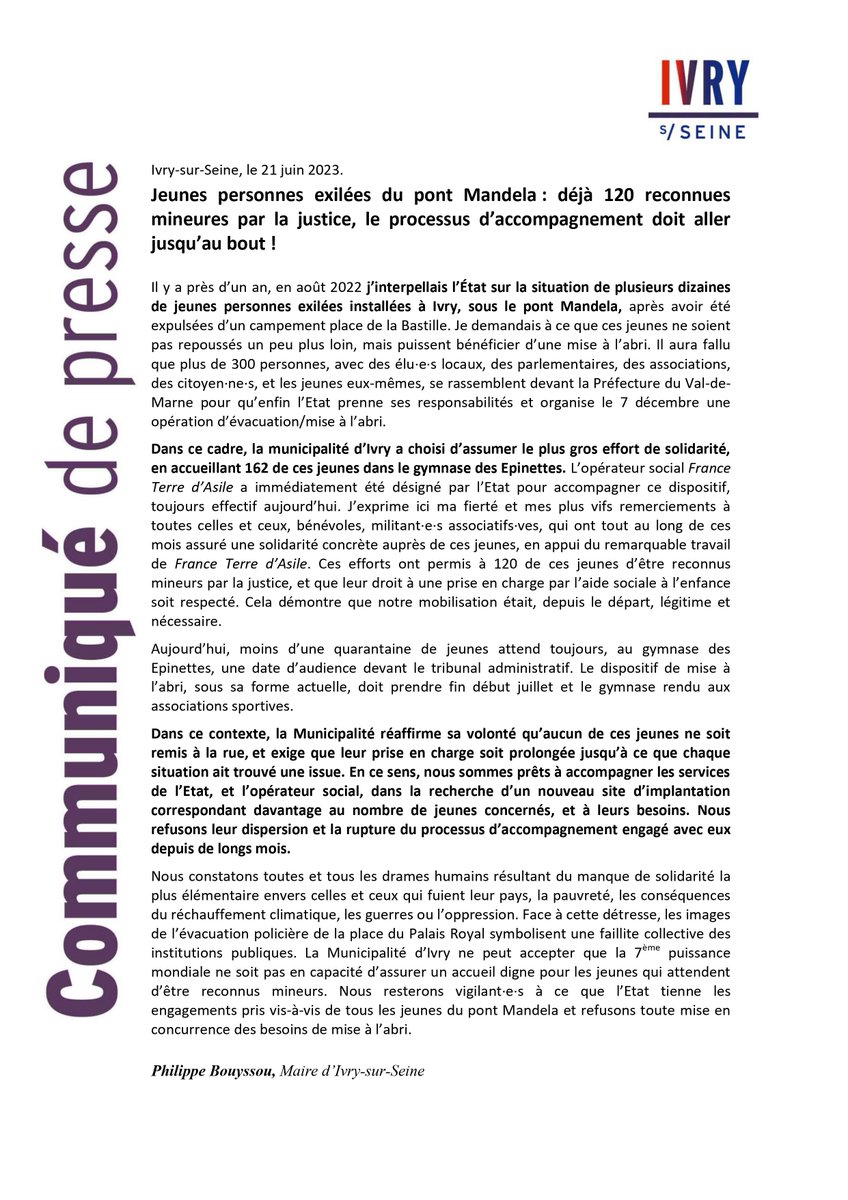 ✊ Déjà 120 des jeunes personnes exilées, hébergées au gymnase des Epinettes à Ivry ont été reconnues mineures, l'accompagnement doit aller jusqu’au bout !

⚠ Nous resterons vigilant·e·s à ce que l’Etat tienne les engagements pris vis-à-vis de tous les jeunes du pont Mandela !